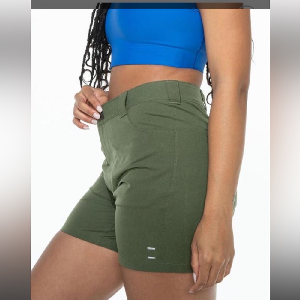 Machines for Freedom 32 women’s green key shorts